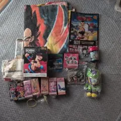 ドラゴンボール等　グッズ　300点　まとめ売り ドラゴンボール等 グッズ 300点 まとめ売り - メルカリ