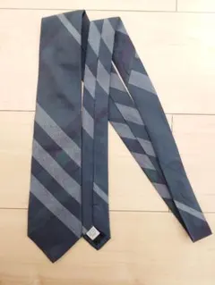 BURBERRY LONDON チェック ネクタイ イタリア製　グリーン