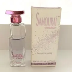 【希少】サムライウーマン SAMURAI WOMAN オードトワレ 5ml 香水のサムネイル