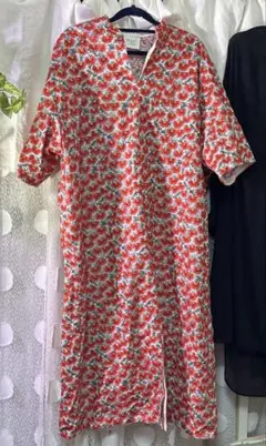 yuni刺繍ワンピースのサムネイル