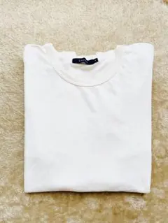ホワイト シンプル　Tシャツ