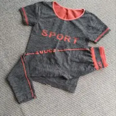 スポーツウェア　上下