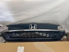 Honda フリード 純正 フロントグリル クリスタルブラックパールのサムネイル