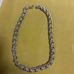 ゴールド ツイストチェーン ネックレス