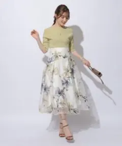 アプワイザーリッシェ リリーフラワーオパールスカート サイズ1