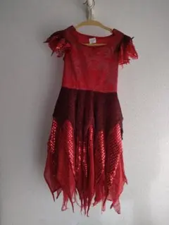 赤いフリルドレス　サイズ不明ですが110-120くらい