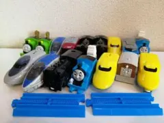 新品☆マクドナルド☆プラレール トーマス☆ハッピーセット☆１６台セット