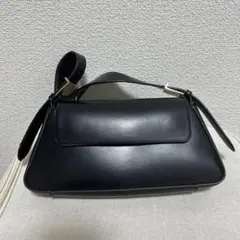 ZARAのフラップミニマルショルダーバッグのサムネイル