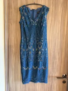 レースタイトドレス　size 2