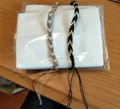 ブラック＆シルバー ハンドメイドアンクレットレット 2本セット