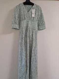 Item thumbnail for item e7c708a3-bb9f-45ef-8916-56ba3d6ea814