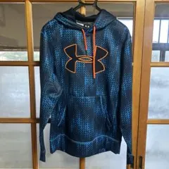 UNDER ARMOUR　STORM　パーカー　総柄　裏起毛　XL ブルー　青