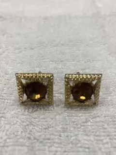 T 321 ゴールド 風スクエア型 カフリンクス クリスタル付き