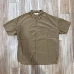 STILL BY HAND 半袖シャツ　ベージュ　メンズ　サイズ48のサムネイル