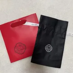 【SHISEIDO】（資生堂）ショッパー、ギフトラッピング付きのサムネイル