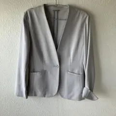 アイスグレー ノーカラージャケット