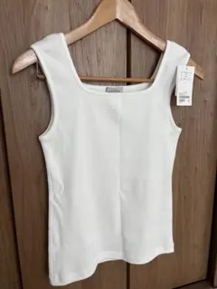 green label relaxing デコルテ フライス タンクトップ白