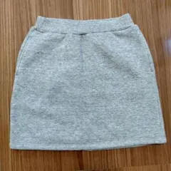 ユニクロ【130cm 】裏ボア　スウェット生地スカート