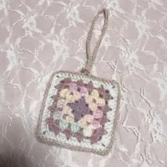 グラニースクエア ♡ かぎ針編み ポーチ ハンドメイド パステルカラー 小物入れ