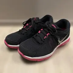 Nike スニーカー ブラック/ピンク 23cm ウォーキング ランニング