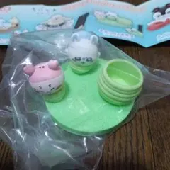 ちいかわ デスクトップフィギュア(モモンガ＆古本屋)