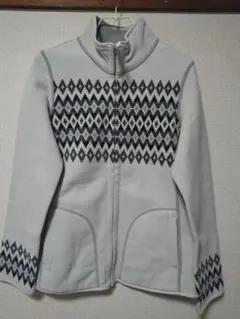 UNIQLO　XLサイズ　フリースジャケット　リバーシブルデザイン