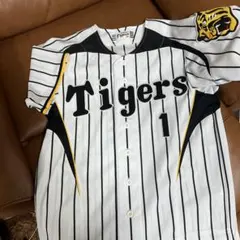 値下可】阪神タイガース 森下 ユニフォーム サイズXO - メルカリ