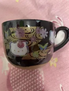 ハローキティ　陶器　マグカップ