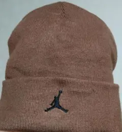 値引き【美品】JORDAN ピーク エッセンシャル ビーニー ニット帽