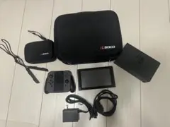 Nintendo Switch 本体 + 専用ケース