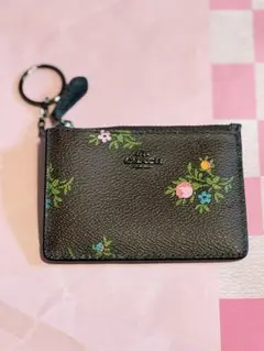 COACHのカードケース・コインケースです。