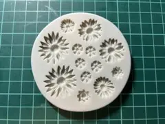 Item thumbnail for item 26cb70a6-0b6b-4279-9996-4d0f1cd3f25a