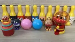 アンパンマンおもちゃセット　ボウリング　ガチャガチャなど