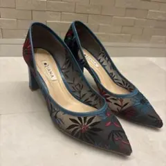 【美品】DIANA 花柄シアーパンプス 24.5cm チャンキーヒール【値下げ】のサムネイル