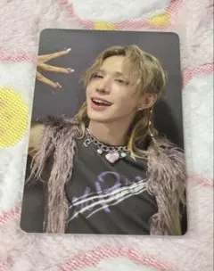 xlov UXLXVE ウムティ myStarGoods トレカ - メルカリ