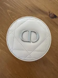 Dior フォーエバー クッションパウダー 10g