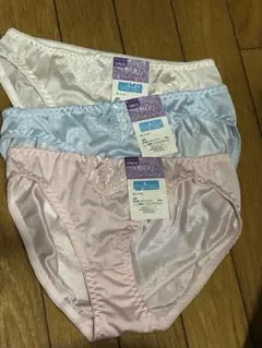 Item thumbnail for item 1eabf8f0-1f32-4000-a274-b4c599ac0d42