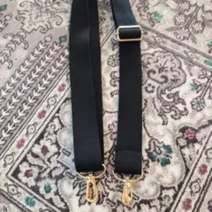 ブラック ショルダーストラップ ゴールド金具