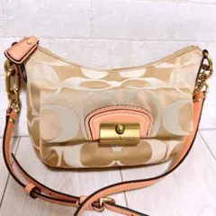 『超美品』COACH(コーチ)ショルダーバッグ シグネチャー