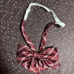 ほぼ新品‼️赤と白ストライプ リボンタイ