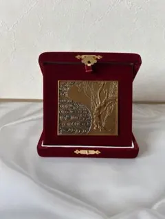 造幣局金属工芸品　紅梅図