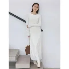 【anuans】クラッシュベロアナローワンピース　ECRU