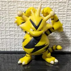 ポケモン　モンコレ　エレブー