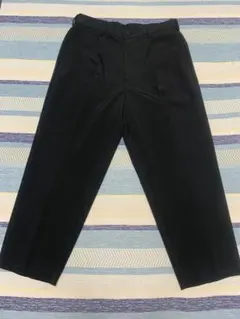 美品 GU ジーユー　ドライワイドイージーアンクルパンツ