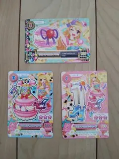 アイカツ なないろマカロンコーデ 3枚セット 星宮いちご