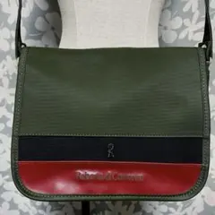 ロベルタ ディ カメリーノ ナイロン ショルダーバッグのサムネイル