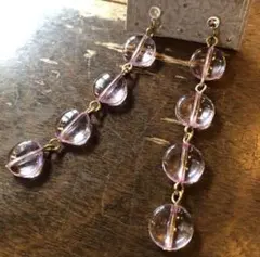 【No.345】可愛いアンティーク調ピンククリアラウンド4連樹脂ポストピアス新品