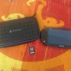 PS Vita 本体 メモリーカード付きマイクラ付きケース付き