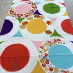 着物 はぎれ 344 生地 布 ハギレ アンティーク 絹　古布　和布　古裂　和柄