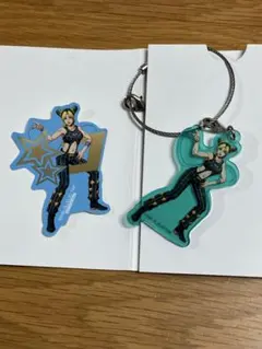 （新品）マツキヨ ココカラ ジョジョ アクキー &ステッカーセット　空条徐倫